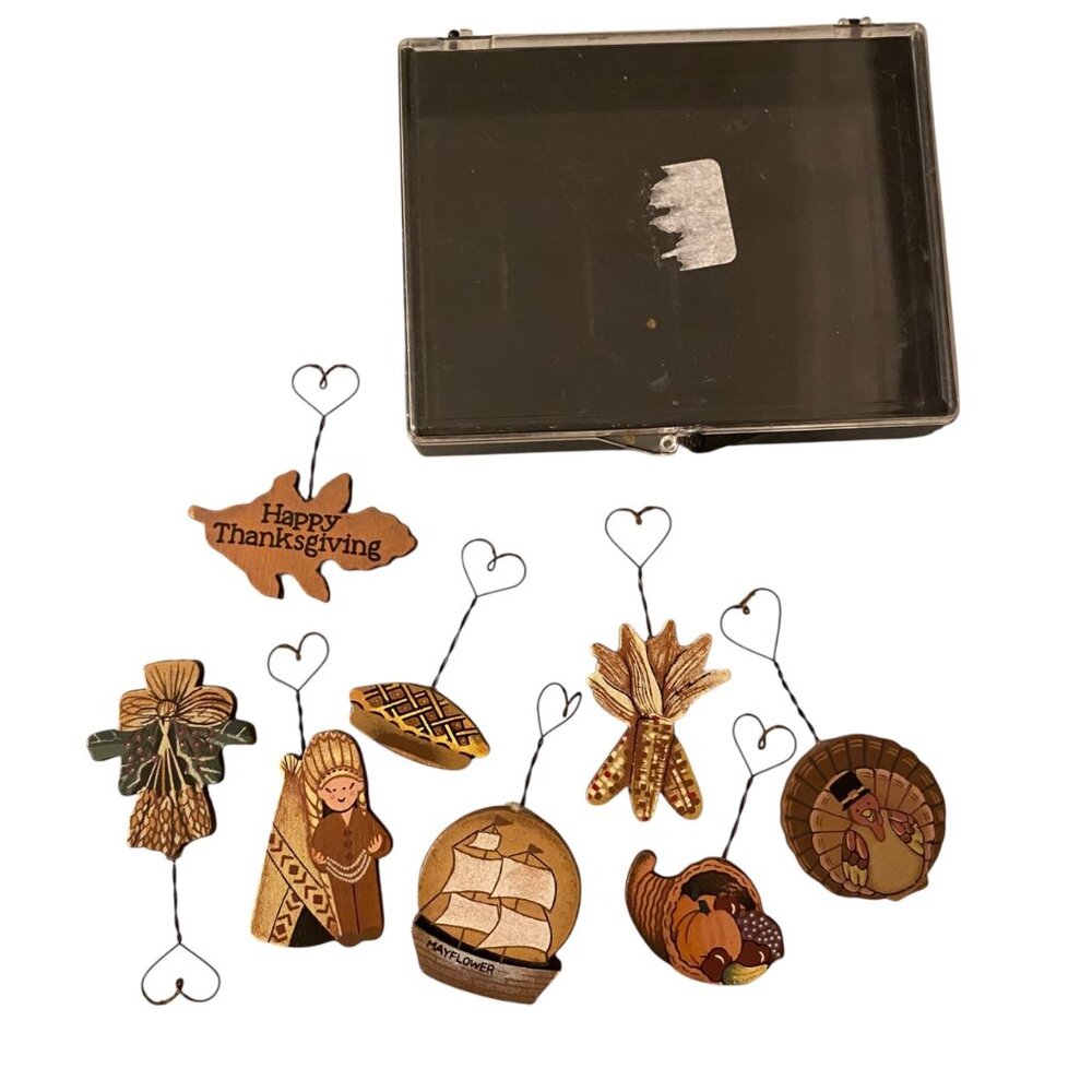 Vintage‎ Tender Heart Treasures 1992 Thanksgiving Wooden Place Card Holders Set